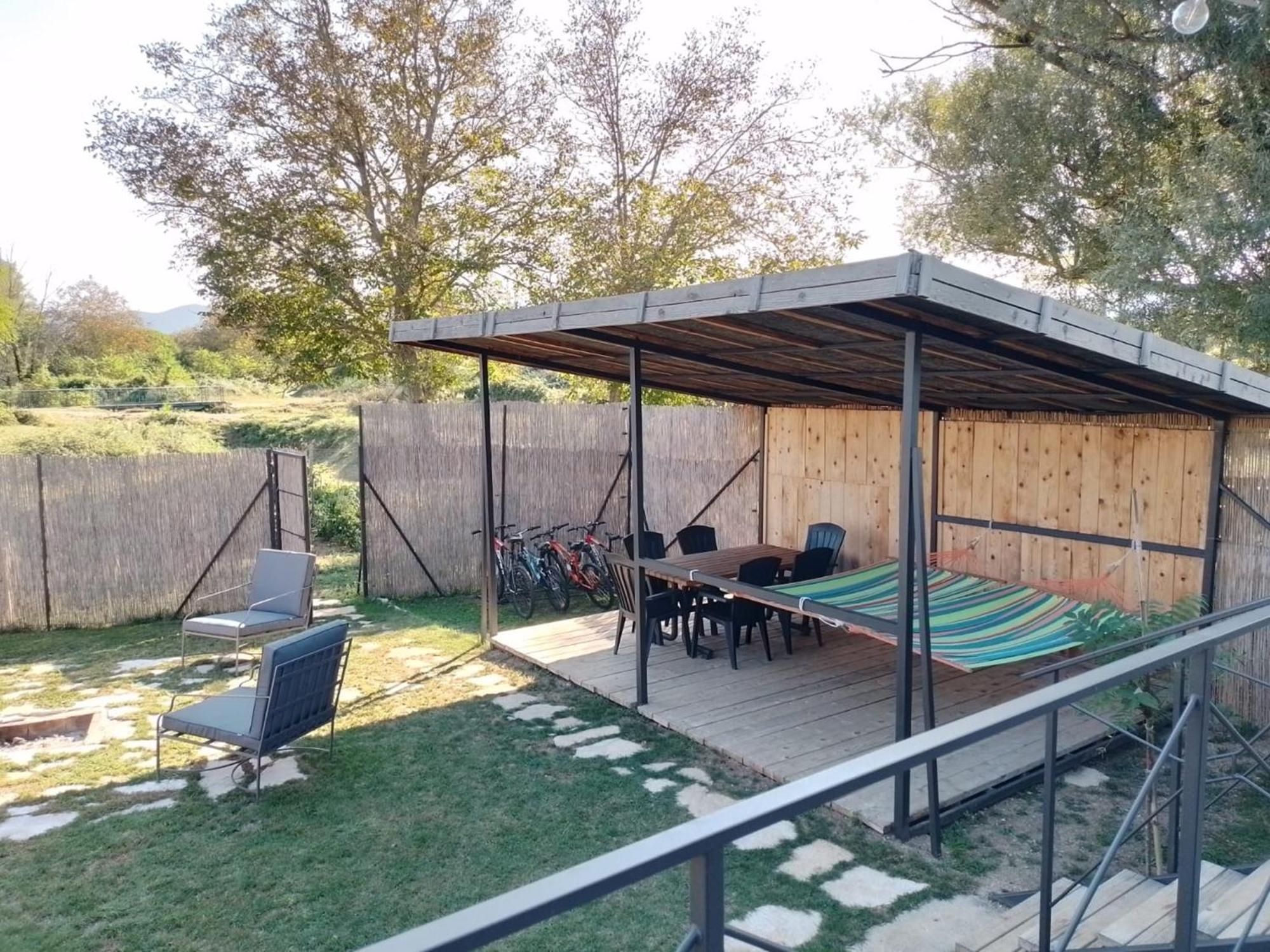 Glamping House Two Rivers Ljubuski Bagian luar foto