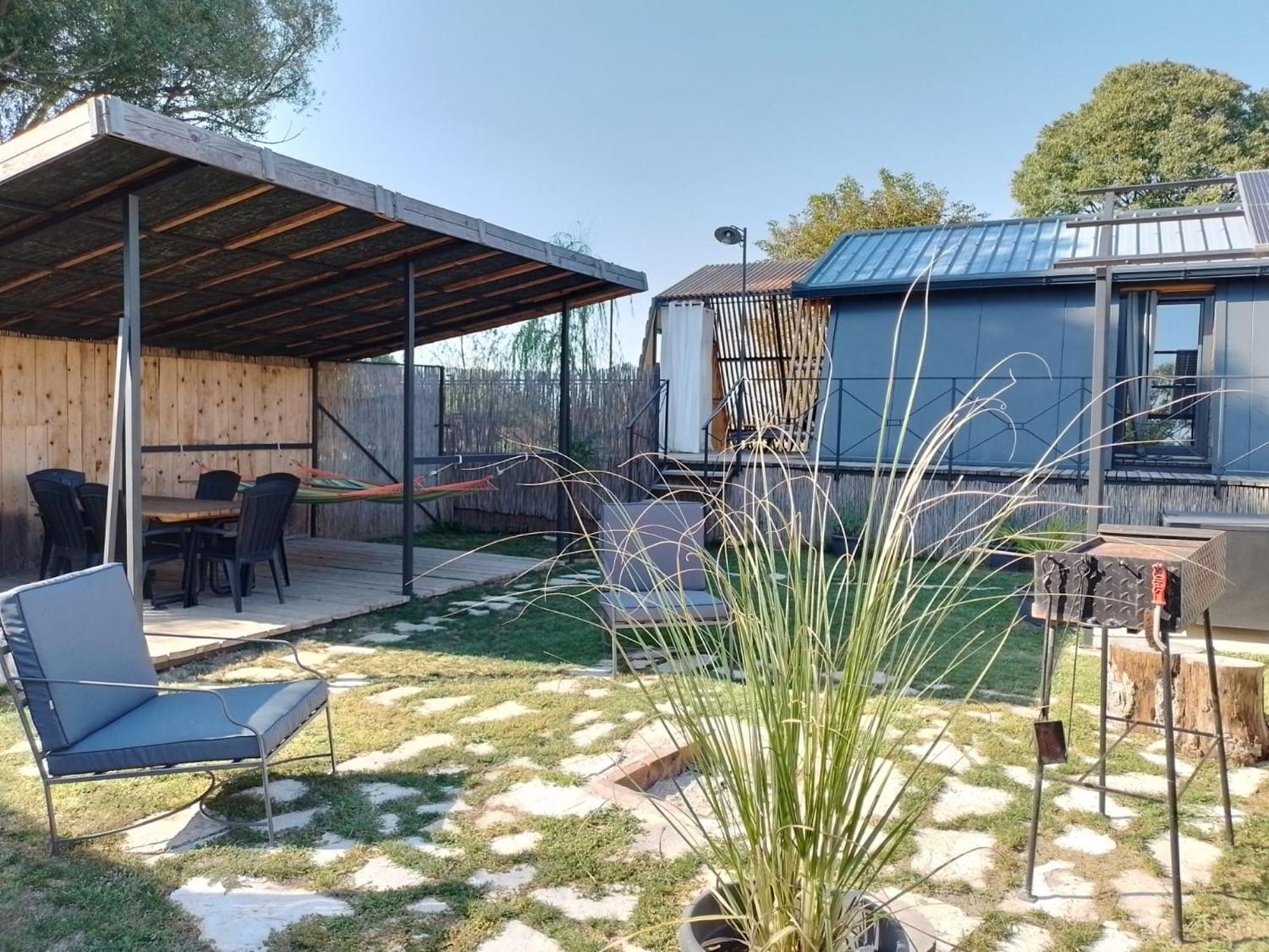 Glamping House Two Rivers Ljubuski Bagian luar foto