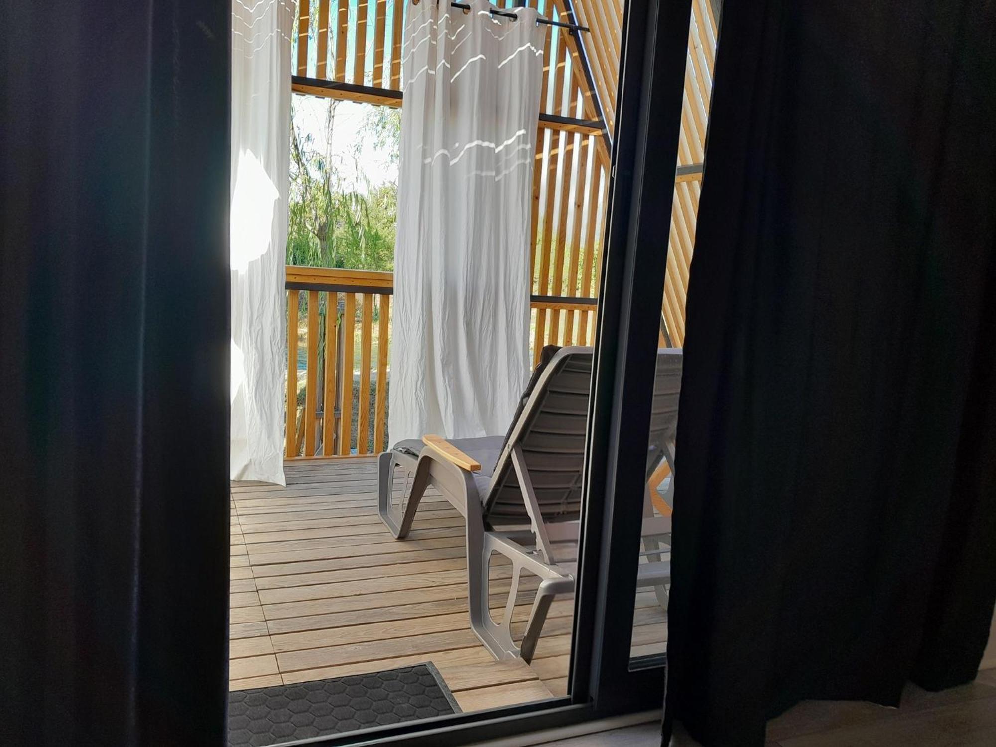 Glamping House Two Rivers Ljubuski Bagian luar foto
